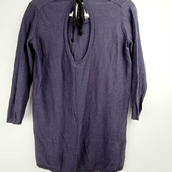 t. babaton Aritzia Bailey cashmere & silk blend open back sweater sz M (PTP 21") - Picture 4 of 7